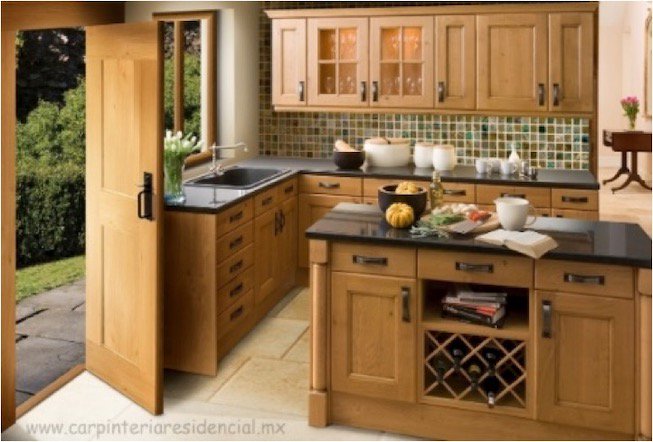 Cocinas integrales, closets, puertas, comedores, muebles de madera.